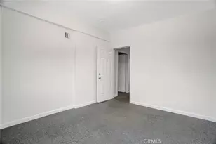 17329 Burbank Blvd, Encino, CA 91316 - Photo 56