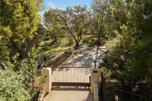 3598 Alta Mesa Dr, Studio City, CA 91604 - Photo 4