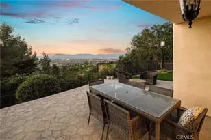 3598 Alta Mesa Dr, Studio City, CA 91604 - Photo 18