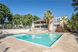 8601 International Ave, Canoga Park, CA 91304 - Photo 4