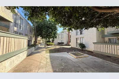 8601 International Avenue, Canoga Park, CA 91304 - Photo 8