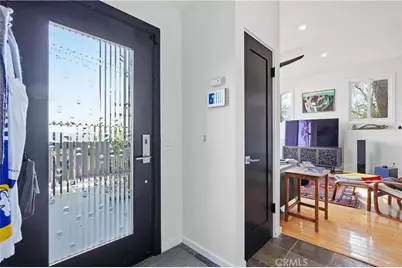 611 Cross Avenue, Los Angeles, CA 90065 - Photo 2