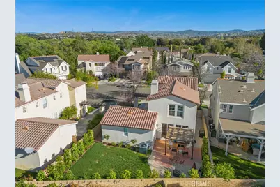 24134 Breton Court, Valencia, CA 91355 - Photo 6