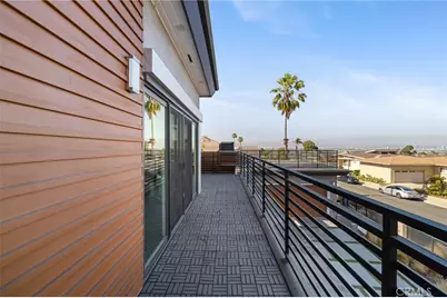 4189 S Cloverdale Avenue, Los Angeles, CA 90008 - Photo 46