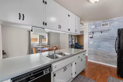 15900 Napa, North Hills, CA 91343 - Photo 18