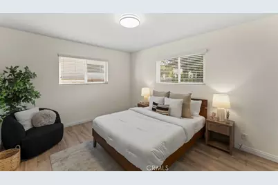 17008 Hartland St, Lake Balboa, CA 91406 - Photo 24
