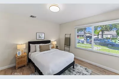 17008 Hartland St, Lake Balboa, CA 91406 - Photo 18