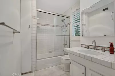 5025 Delita, Woodland Hills, CA 91364 - Photo 26