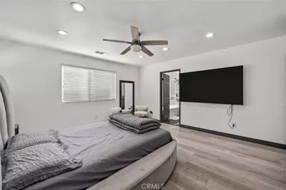 9427 Lemona Avenue #15, North Hills, CA 91343 - Photo 16