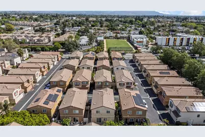 9427 Lemona Avenue #15, North Hills, CA 91343 - Photo 30