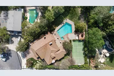 4525 Vista De Oro Avenue, Woodland Hills, CA 91364 - Photo 26