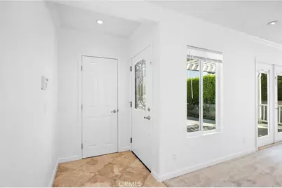 16814 Hartland, Lake Balboa, CA 91406 - Photo 6