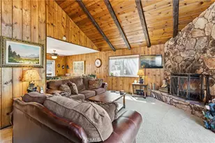 460 Pioneer Rd, Lake Arrowhead, CA 92352 - Photo 18