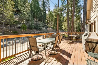 460 Pioneer Road, Lake Arrowhead, CA 92352 - Photo 42