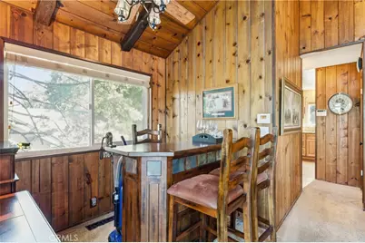 460 Pioneer Road, Lake Arrowhead, CA 92352 - Photo 16