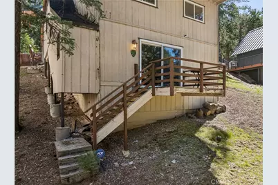 460 Pioneer Road, Lake Arrowhead, CA 92352 - Photo 40