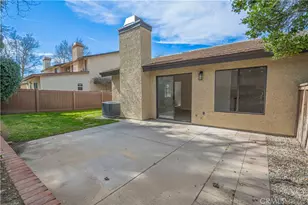 25712 Lupita, Valencia, CA 91355 - Photo 6