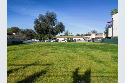 5926 Lemp Avenue, North Hollywood, CA 91601 - Photo 4
