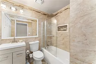 18128 Sundowner, Canyon Country, CA 91387 - Photo 20