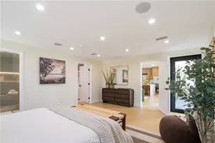 17469 Bullock St, Encino, CA 91316 - Photo 52
