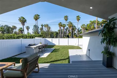 17469 Bullock Street, Encino, CA 91316 - Photo 6