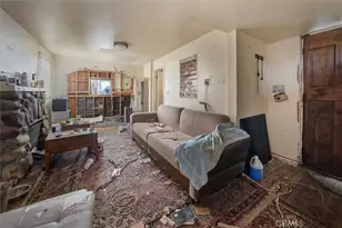 10448 Mountair Ave, Tujunga, CA 91042 - Photo 4