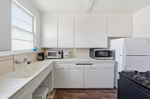10451 Tujunga Canyon Blvd, Tujunga, CA 91042 - Photo 30
