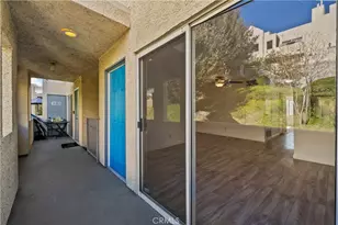 18209 Sierra Hwy, Canyon Country, CA 91351 - Photo 4