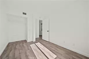 18209 Sierra Hwy, Canyon Country, CA 91351 - Photo 16