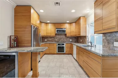 21904 Galvez, Woodland Hills, CA 91364 - Photo 12