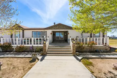 9890 Sue Ave, Rosamond, CA 93560 - Photo 4