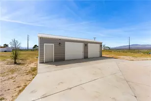 9890 Sue Ave, Rosamond, CA 93560 - Photo 50