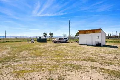 9890 Sue Ave, Rosamond, CA 93560 - Photo 60