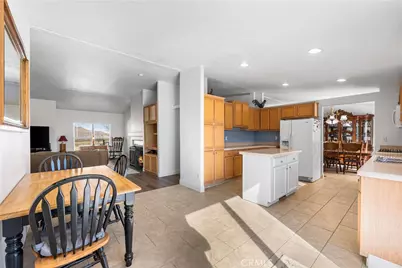 9890 Sue Ave, Rosamond, CA 93560 - Photo 26