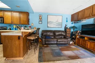 9024 Willis, Panorama City, CA 91402 - Photo 6