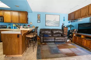 9024 Willis, Panorama City, CA 91402 - Photo 8