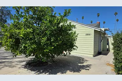 19843 Enadia Rise, Winnetka, CA 91306 - Photo 12