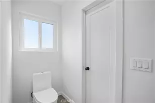 422 S Sycamore Ave, Los Angeles, CA 90036 - Photo 22