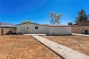 38905 Juniper Tree Rd, Palmdale, CA 93551 - Photo 24