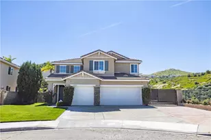 18322 Owl Ct, Canyon Country, CA 91387 - Photo 2