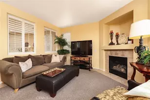 27635 Elkwood Ln, Castaic, CA 91384 - Photo 8