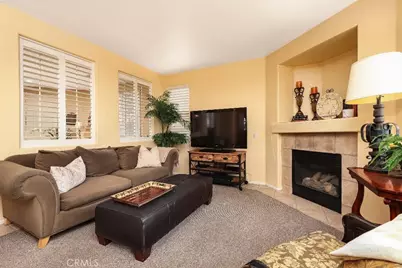 27635 Elkwood Lane, Castaic, CA 91384 - Photo 6