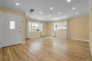23928 Archwood St, West Hills, CA 91307 - Photo 6