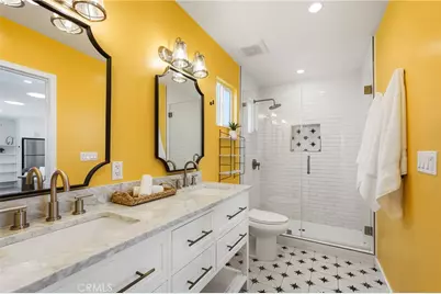 223 Chestnut Avenue, Los Angeles, CA 90042 - Photo 26