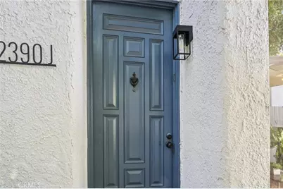 12390 Chandler Boulevard #J, Valley Village, CA 91607 - Photo 4