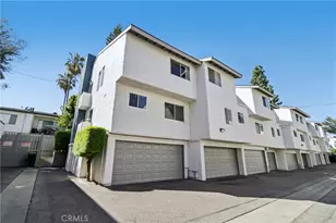 12390 Chandler Blvd, Valley Village, CA 91607 - Photo 22