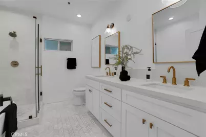 1871 Greenfield Avenue #102, Los Angeles, CA 90025 - Photo 18
