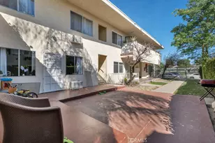 17926 Schoenborn St, Northridge, CA 91325 - Photo 8