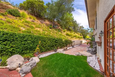 2044 Calle Yucca, Thousand Oaks, CA 91360 - Photo 36