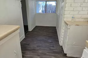16051 Los Alimos, Granada Hills, CA 91344 - Photo 4